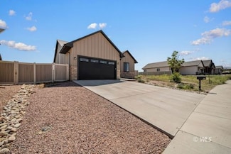 340 Arrowhead Dr, Florence, CO 81226