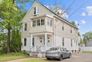 44 Lambert St, West Haven, CT 06516