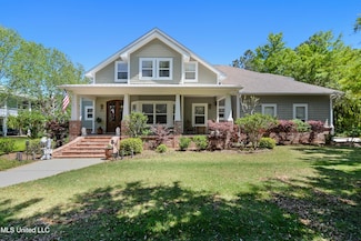 3100 Eagle Point Rd, Ocean Springs, MS 39564