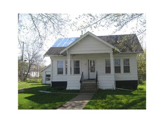 1505 6th Ave, Belle Plaine, IA 52208