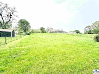 2274 N Euclid Place, West Terre Haute, IN 47885