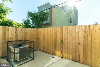 2247 N Franklin St Unit 1, Philadelphia, PA 19133