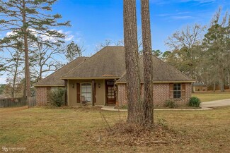 6701 Spring Valley Dr, Shreveport, LA 71107