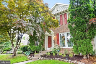 30 Fencerow Ct, Nottingham, MD 21236