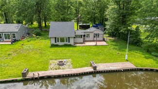 8450 Tuttle Rd, Bridgeport, NY 13030