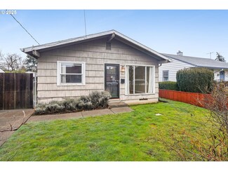 6017 SE Knight St, Portland, OR 97206