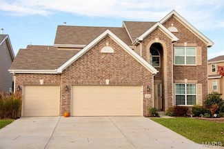 12405 Bur Oak Dr, Saint Louis, MO 63146
