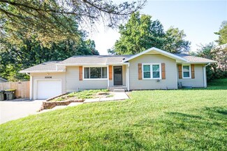 1006 W Price Ave, Savannah, MO 64485