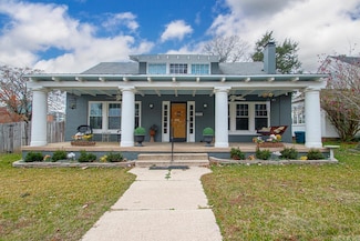 100 Colonial Ct, Little Rock, AR 72205