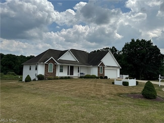 6040 S Catawba Ln, Warren, OH 44481