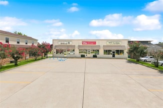 1 Storehouse Ln, Destrehan, LA 70047