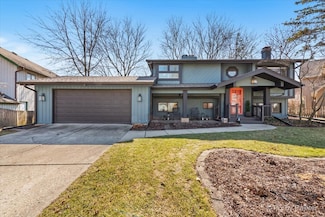 2977 Valley Forge Rd, Lisle, IL 60532