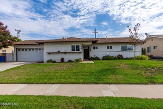254 Devia Dr, Newbury Park, CA 91320