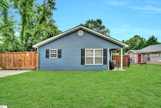 103 Jim Logan Ct, Greenville, SC 29611