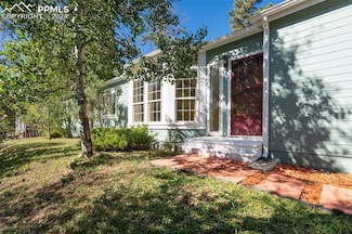 370 Virginia Ave, Palmer Lake, CO 80133