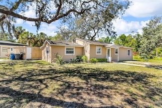 1796 Harbor Dr, Clearwater, FL 33755
