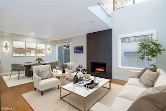 5291 Colodny Dr Unit 11, Agoura Hills, CA 91301