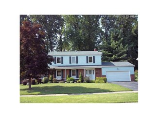 2975 Carlton Dr NW, Warren, OH 44485