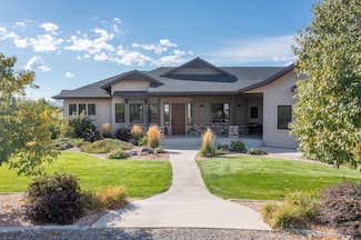 1629 Camp Fire Ct, Loma, CO 81524