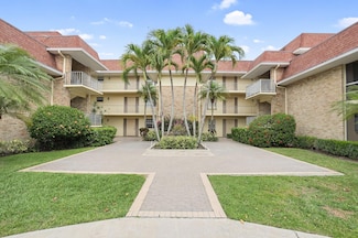 5500 Tamberlane Cir Unit 105, Palm Beach Gardens, FL 33418