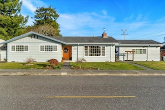 2827 P St, Eureka, CA 95501