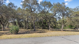 8455 Park Lane Dr, Garden Ridge, TX 78266