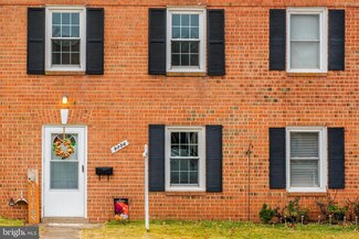 9756 Bragg Ln, Manassas, VA 20110
