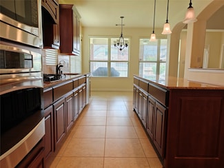 5551 Twin Rivers Ln, Sugar Land, TX 77479