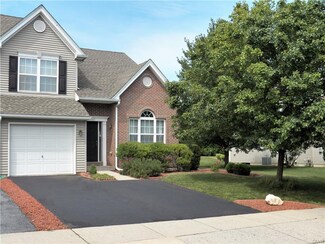 6507 Hickory Rd, Macungie, PA 18062