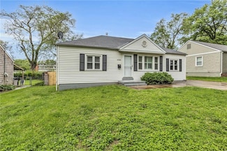 4920 Canterbury Rd, Roeland Park, KS 66205