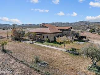 16057 Sickles Ranch Rd, Peeples Valley, AZ 86332