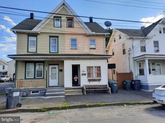 732 N Locust St, Hazleton, PA 18201