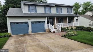 13 Firechase Cir, Newark, DE 19711