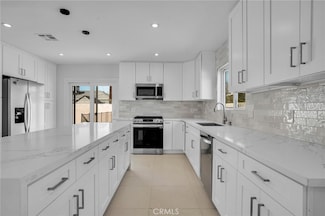 6653 Shirley Ave, Reseda, CA 91335