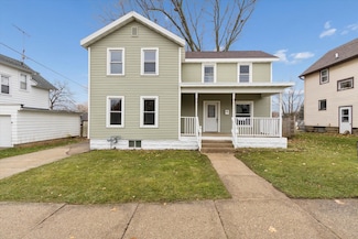 2226 8th St, Monroe, WI 53566