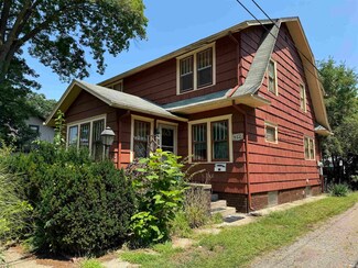 412 N Vine St, Elkhart, IN 46514