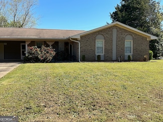 266 Valencia Cir, Centerville, GA 31028