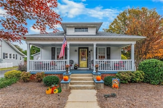 7765 Broad St, Rural Hall, NC 27045