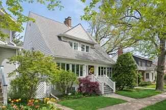 811 South Blvd, Evanston, IL 60202