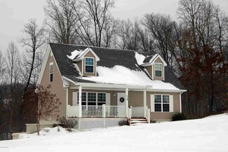 119 Prairie View Dr, Pembroke, VA 24136