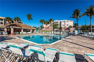 15901 Royal Pointe Ln Unit 402, Fort Myers, FL 33908
