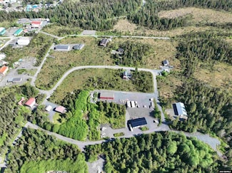 122 Woodrow Wilson Dr, Petersburg, AK 99833