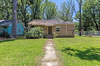 2006 W 24th Ave, Pine Bluff, AR 71603