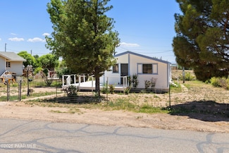 305 E Aspen Rd, Paulden, AZ 86334