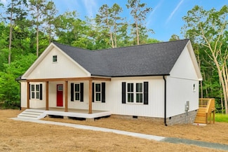 595 Jeffress Rd, Clarksville, VA 23927