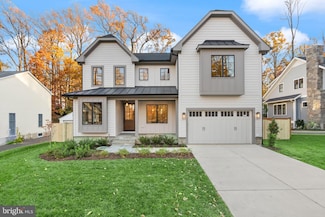 601 Timber Ln, Falls Church, VA 22046