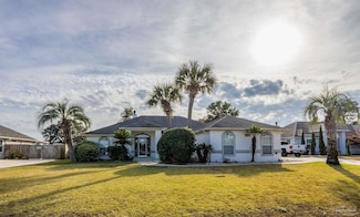 213 Clear Lake Dr, Pensacola, FL 32507