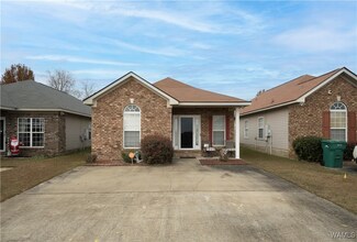 2128 Starlight Dr, Tuscaloosa, AL 35405