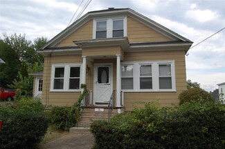 76 Rosedale Ave, Manchester, NH 03103