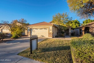 896 E Windsor Dr, Gilbert, AZ 85296